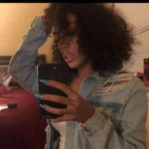 Meet your Posher, Destiny